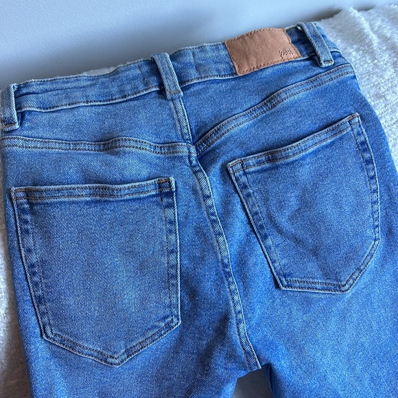Zara High Rise Skinny Jeans - Picture 5 of 5